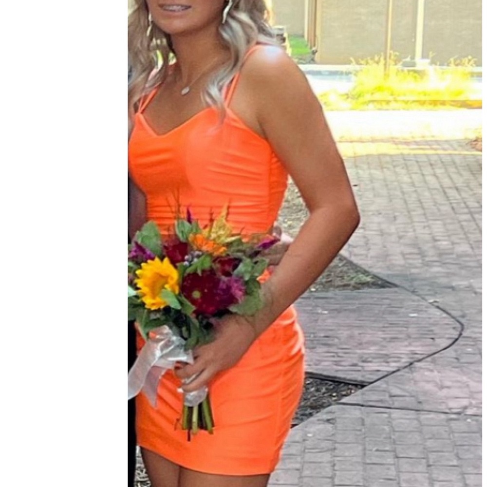 Stella Couture Dress. Worn once for 2 hours!  In excellent condition. Size 0.